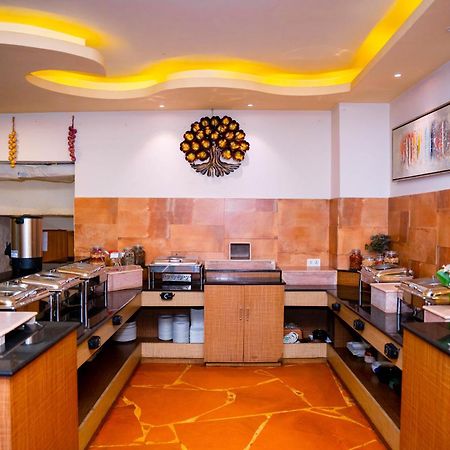 Teeka Resort Suites & Spa Pokhara Bagian luar foto