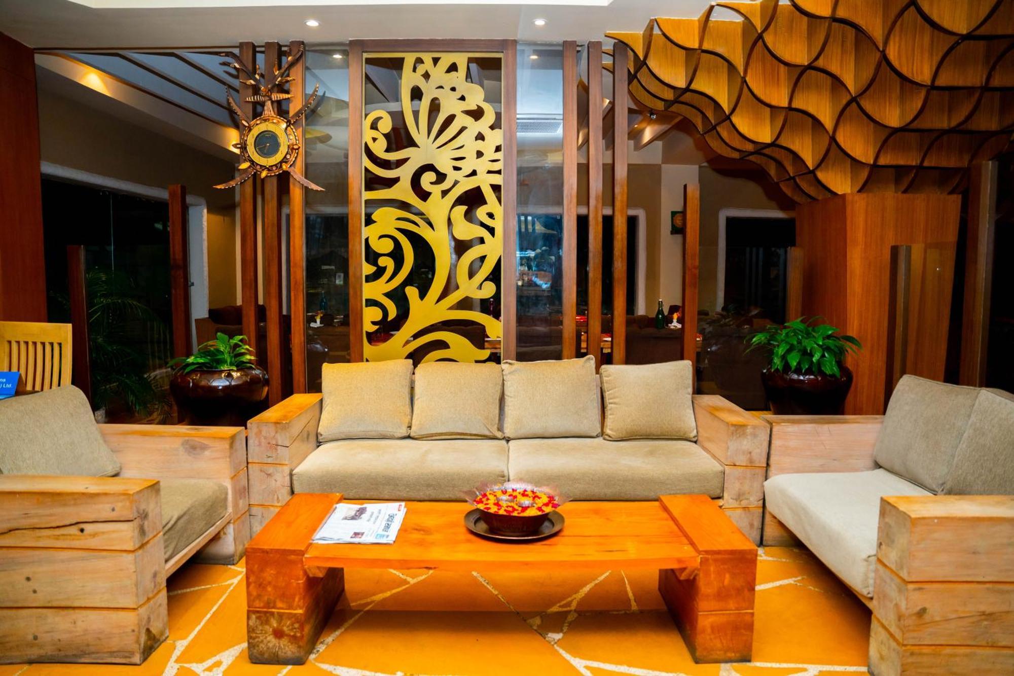 Teeka Resort Suites & Spa Pokhara Bagian luar foto