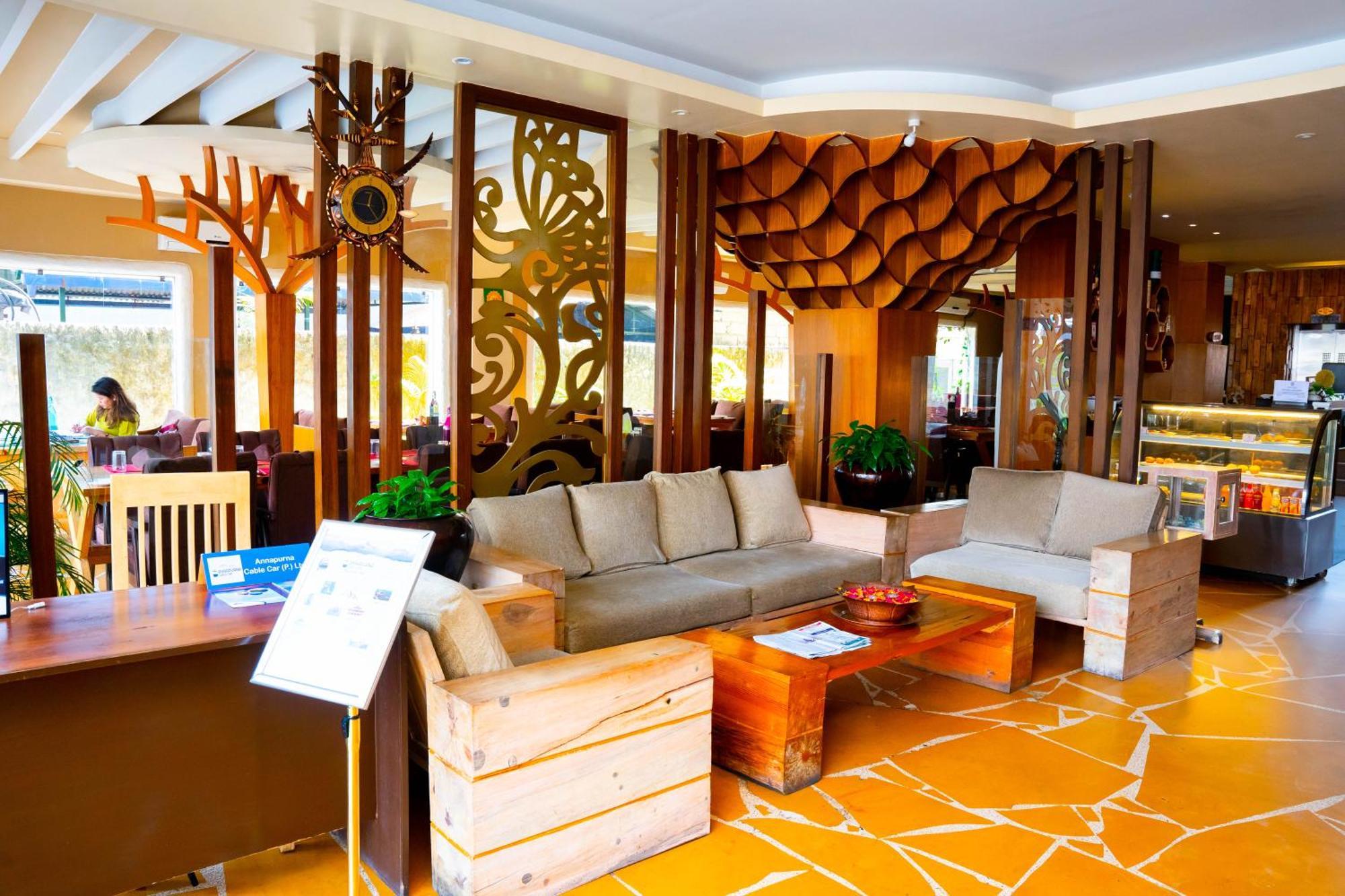 Teeka Resort Suites & Spa Pokhara Bagian luar foto
