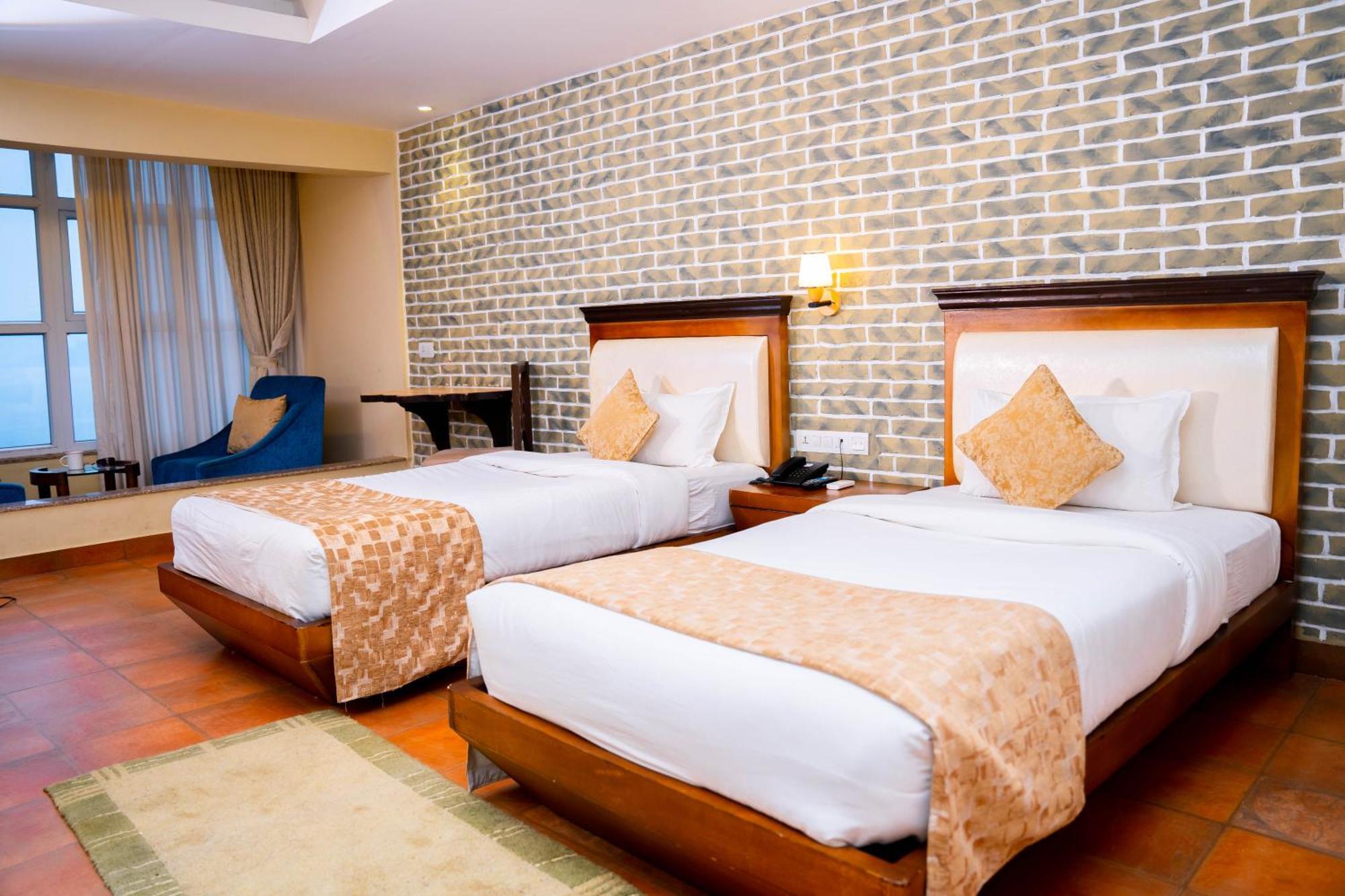 Teeka Resort Suites & Spa Pokhara Bagian luar foto
