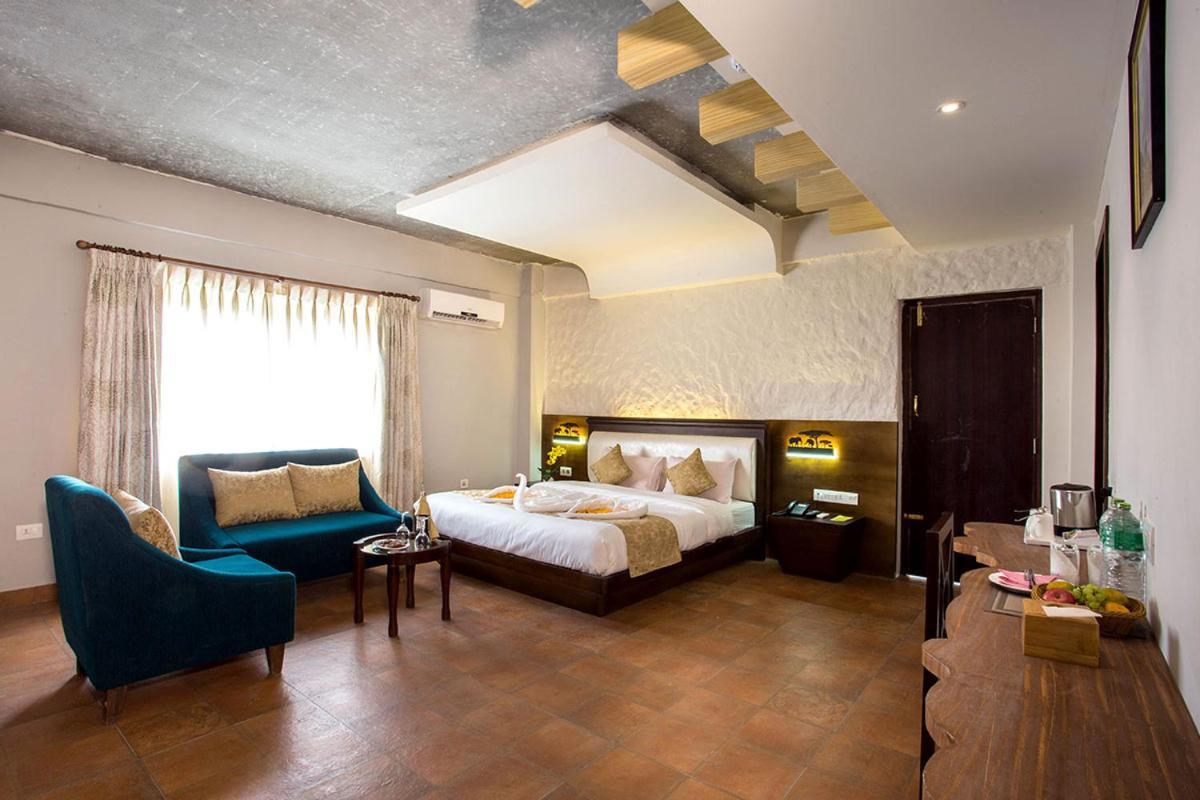 Teeka Resort Suites & Spa Pokhara Bagian luar foto