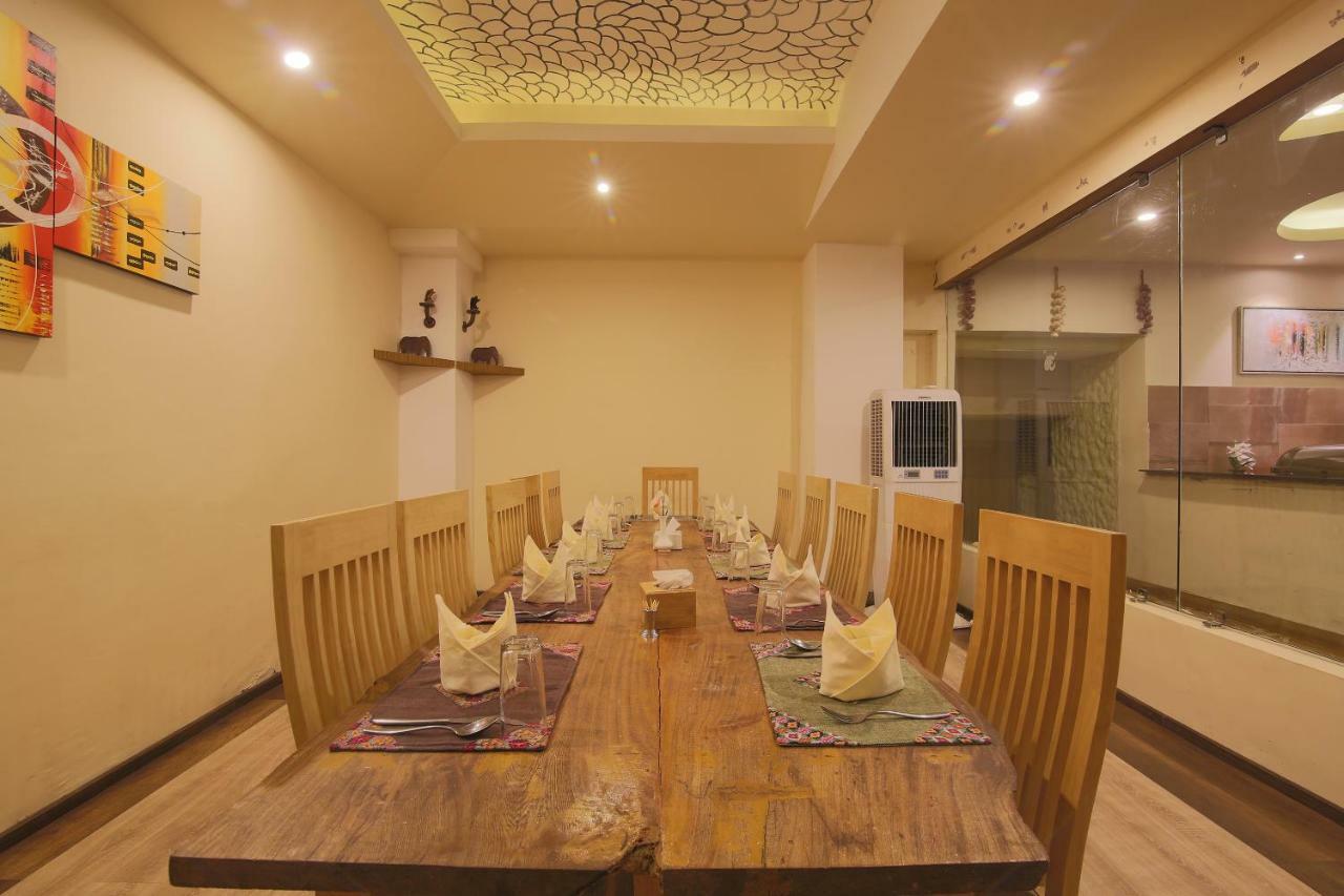 Teeka Resort Suites & Spa Pokhara Bagian luar foto