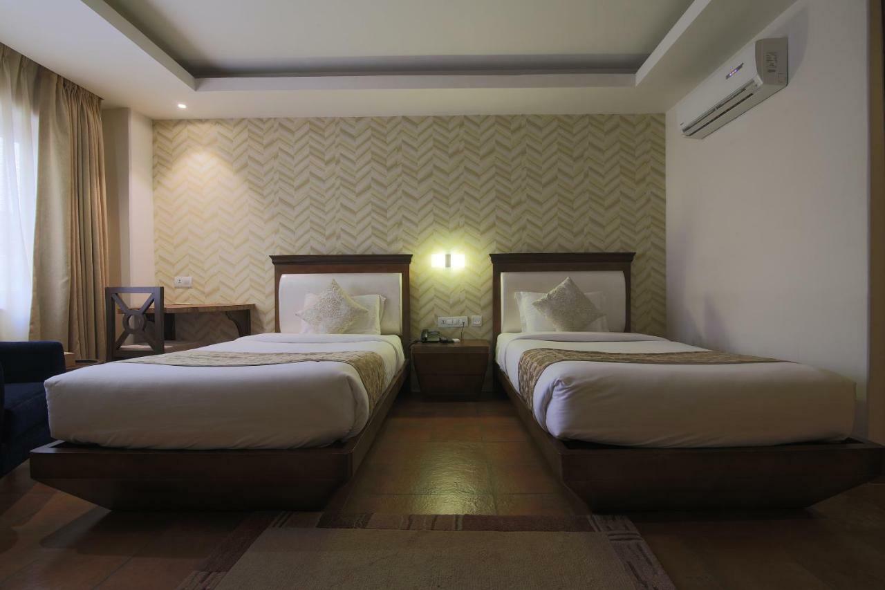 Teeka Resort Suites & Spa Pokhara Bagian luar foto